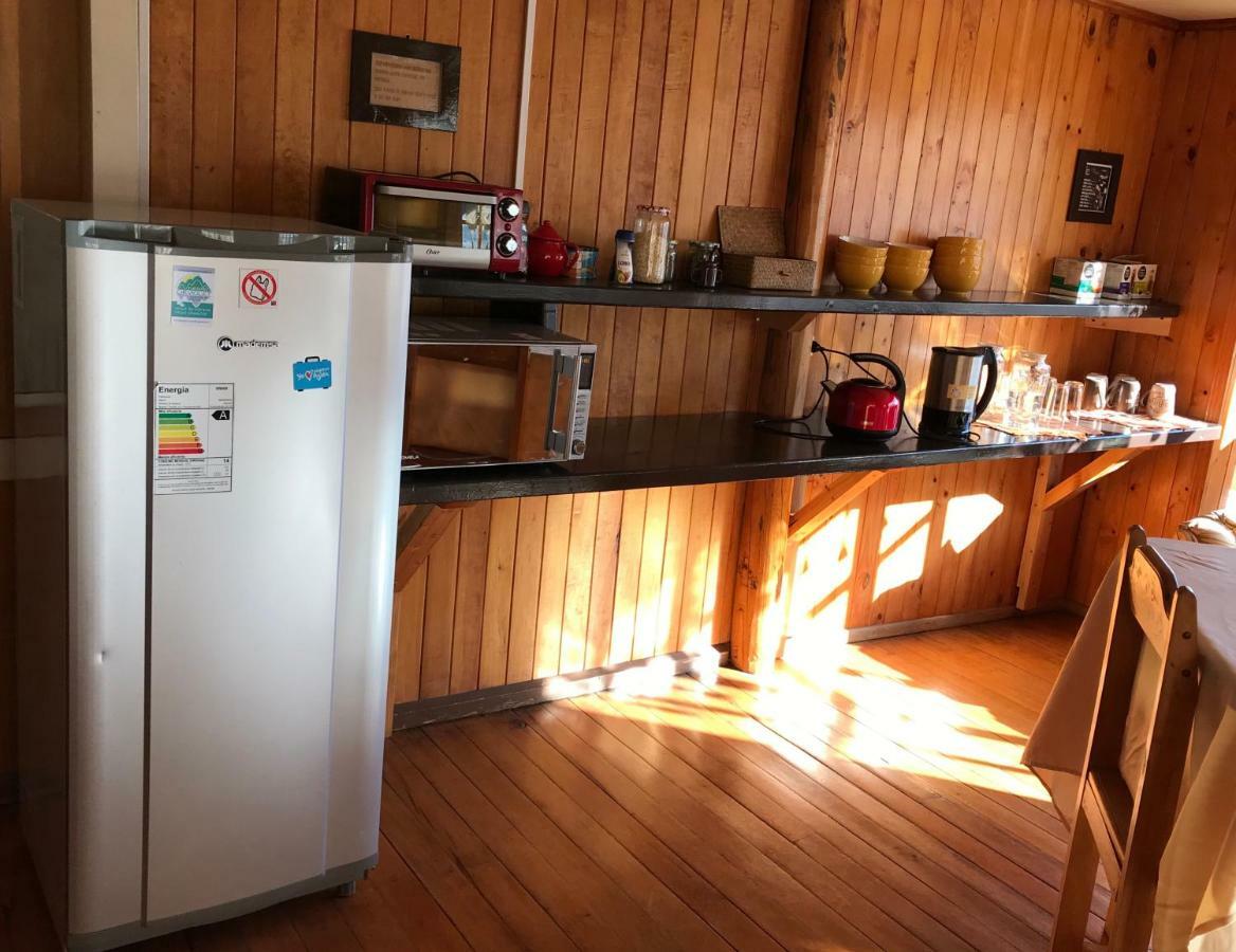 Hostal Bellavista Пуерто Сиснес Екстериор снимка